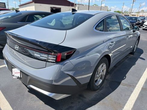 New 2026 Hyundai Sonata SE image 3