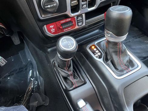 Used 2022 Jeep Gladiator Rubicon w/ LED Lighting Group image 44