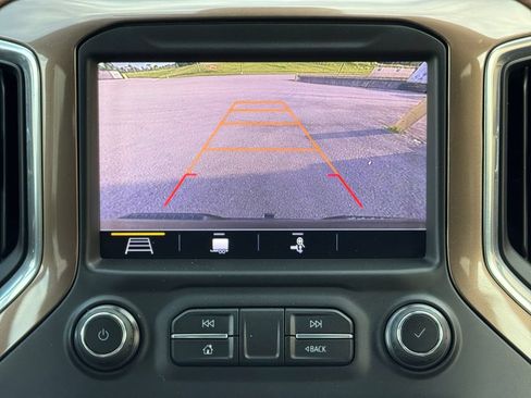 Used 2019 Chevrolet Silverado 1500 High Country AWD/4WD image 12