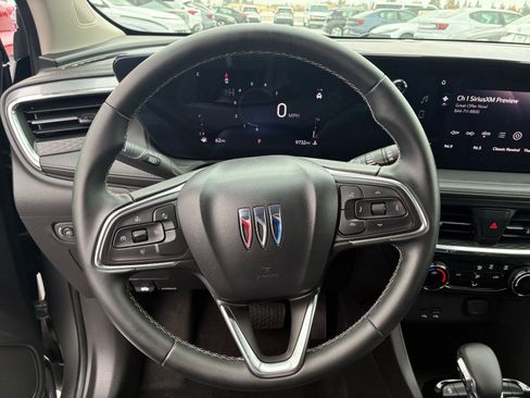 Used 2025 Buick Encore GX Preferred image 25