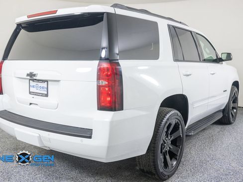 Used 2020 Chevrolet Tahoe Premier AWD/4WD image 8