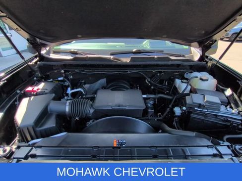 Used 2024 Chevrolet Silverado 2500 ZR2 w/ Technology Package AWD/4WD image 32