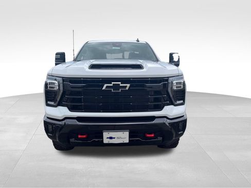 New 2026 Chevrolet Silverado 3500 LT w/ Trail Boss Package AWD/4WD image 8