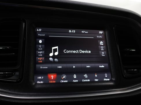 Used 2018 Dodge Challenger SRT w/ Technology Group image 40