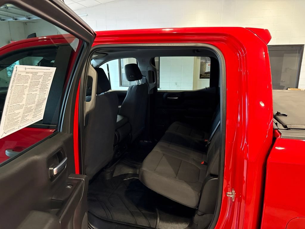 Used 2020 Chevrolet Silverado 1500 Custom w/ Custom Value Package AWD/4WD image 19
