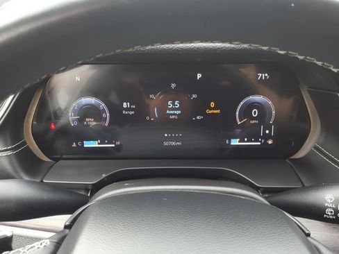 Used 2021 Jeep Grand Cherokee L Limited AWD/4WD image 11