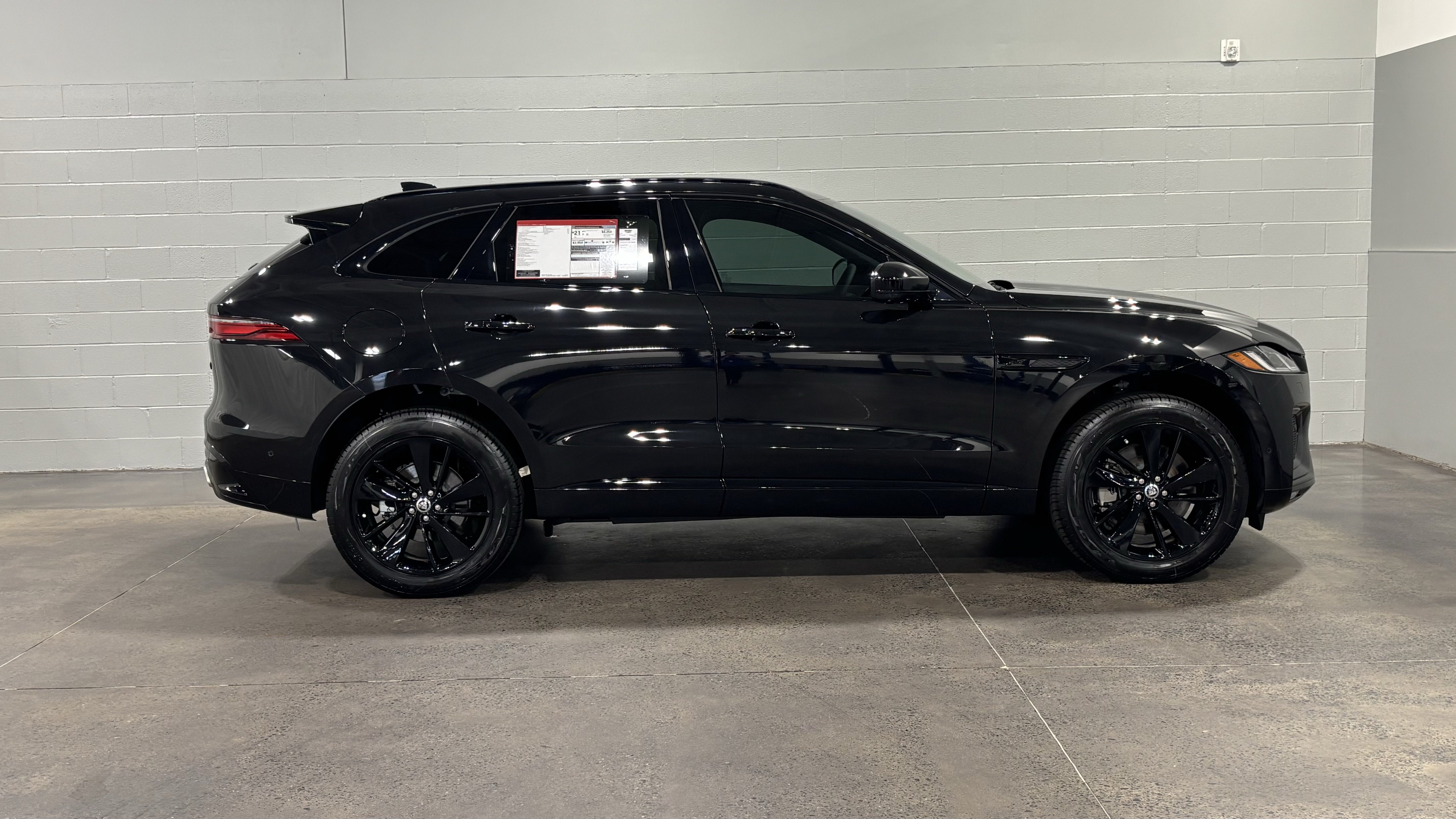 New 2026 Jaguar F-PACE R-Dynamic S AWD/4WD image 13