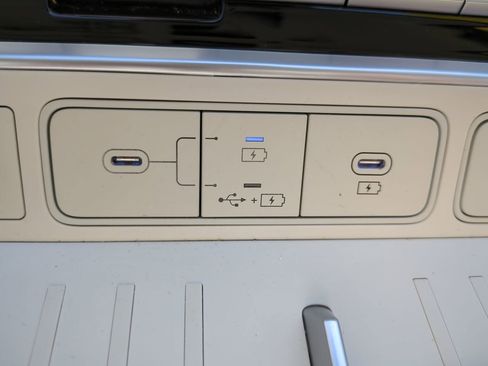 Certified 2025 Hyundai Santa Fe Calligraphy FWD image 20