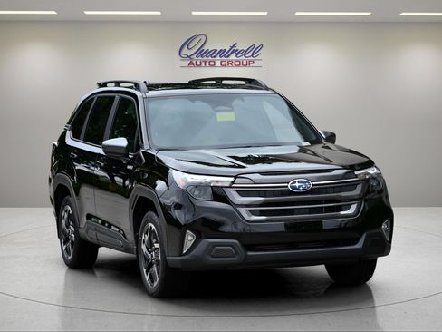 New 2026 Subaru Forester Premium AWD/4WD image 2