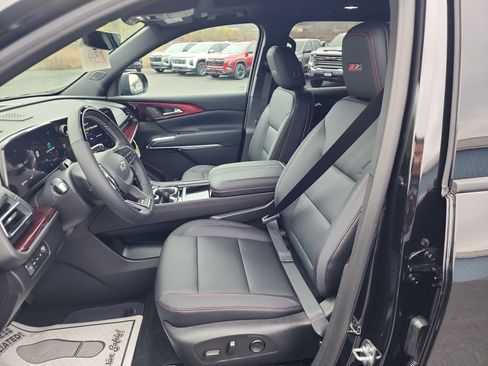 New 2026 Chevrolet Traverse Z71 w/ Enhanced Driving Package image 12