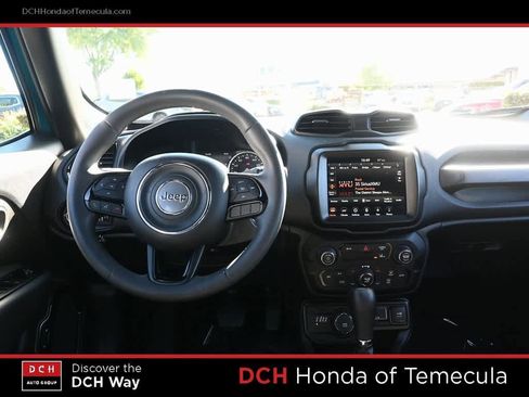 Used 2022 Jeep Renegade Altitude image 8