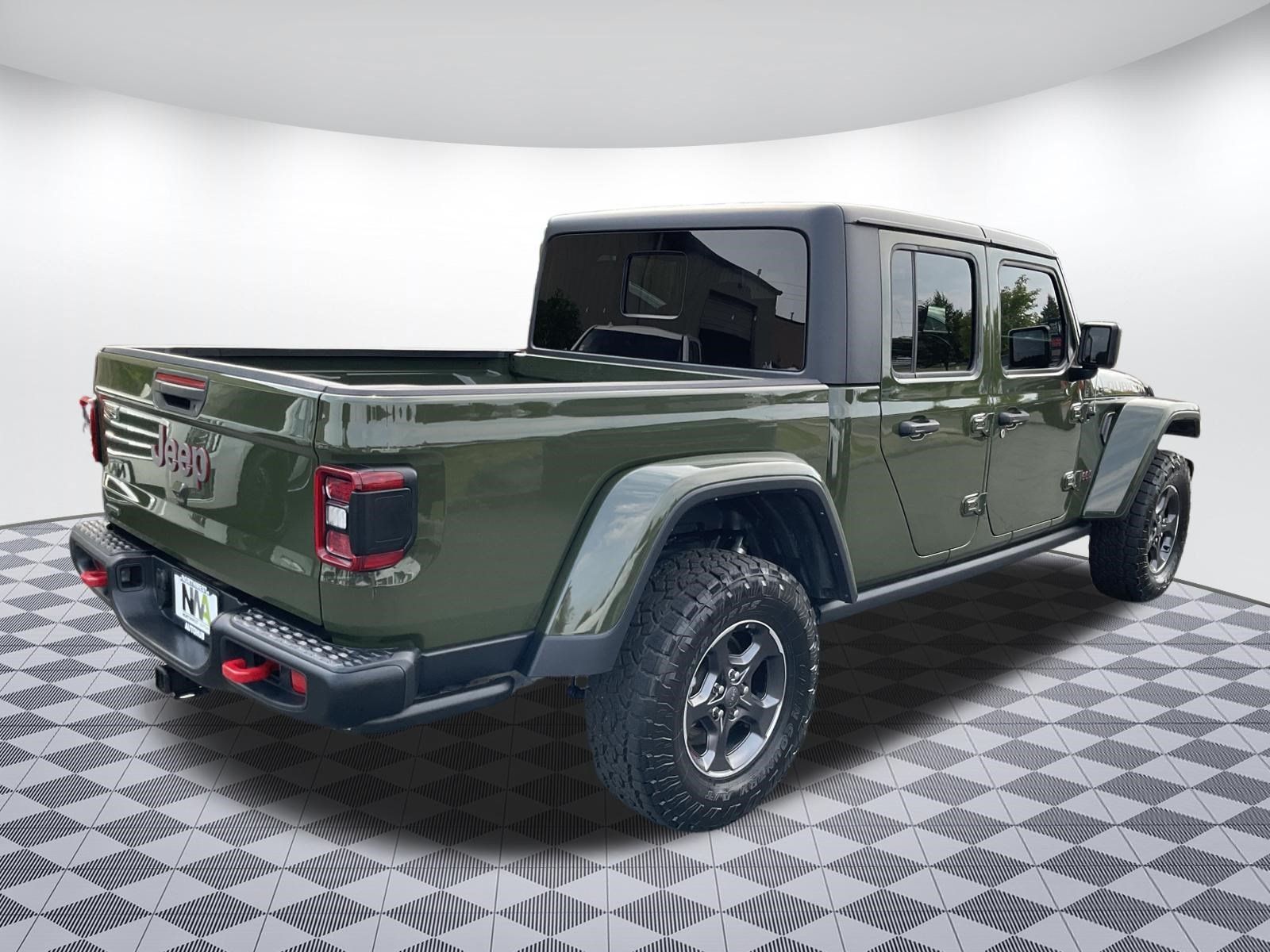 Used 2021 Jeep Gladiator Rubicon w/ Uconnect 4C Nav & Sound Group AWD/4WD image 3
