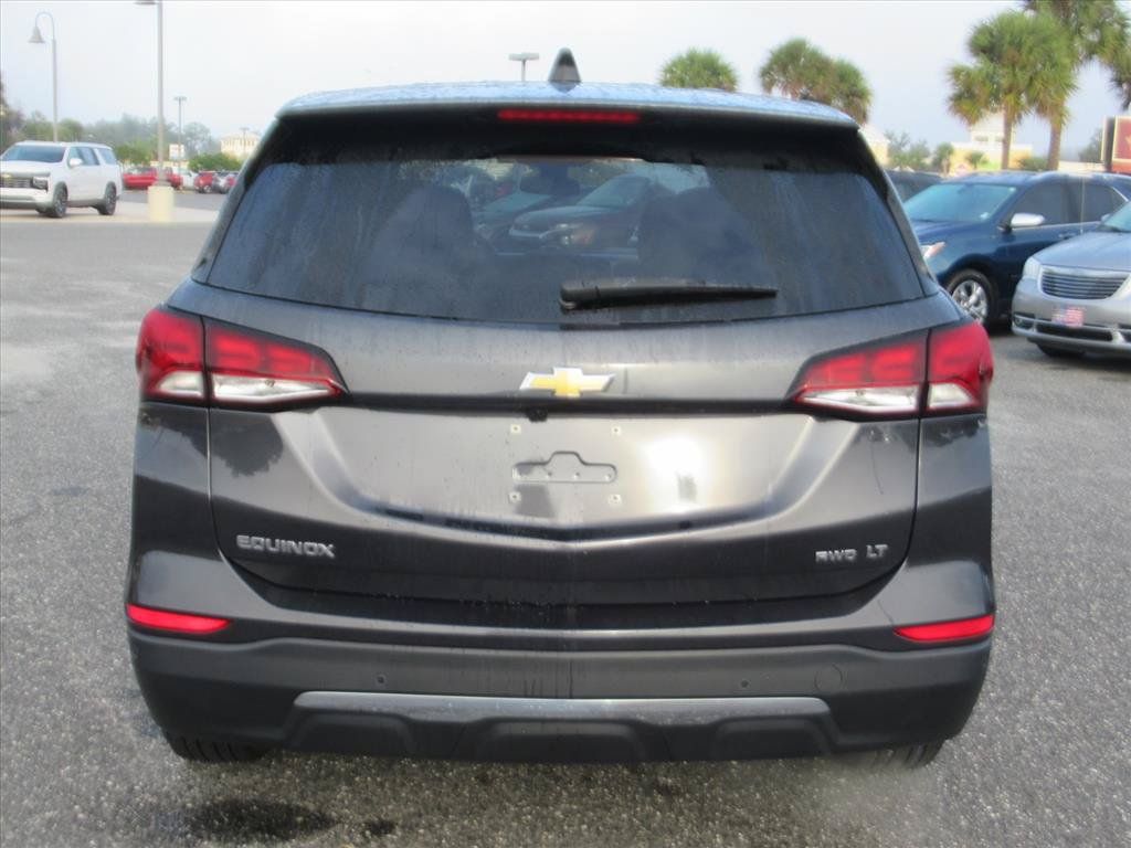 Used 2023 Chevrolet Equinox LT AWD/4WD image 5