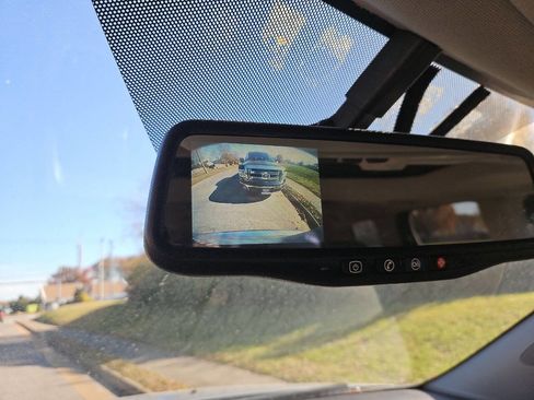 Used 2012 GMC Acadia SLT image 18