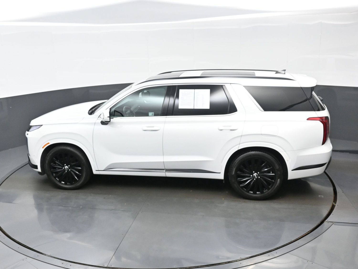 Used 2025 Hyundai Palisade Calligraphy AWD/4WD image 38