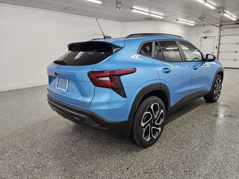 New 2026 Chevrolet Trax RS w/ Sunroof Package image 4