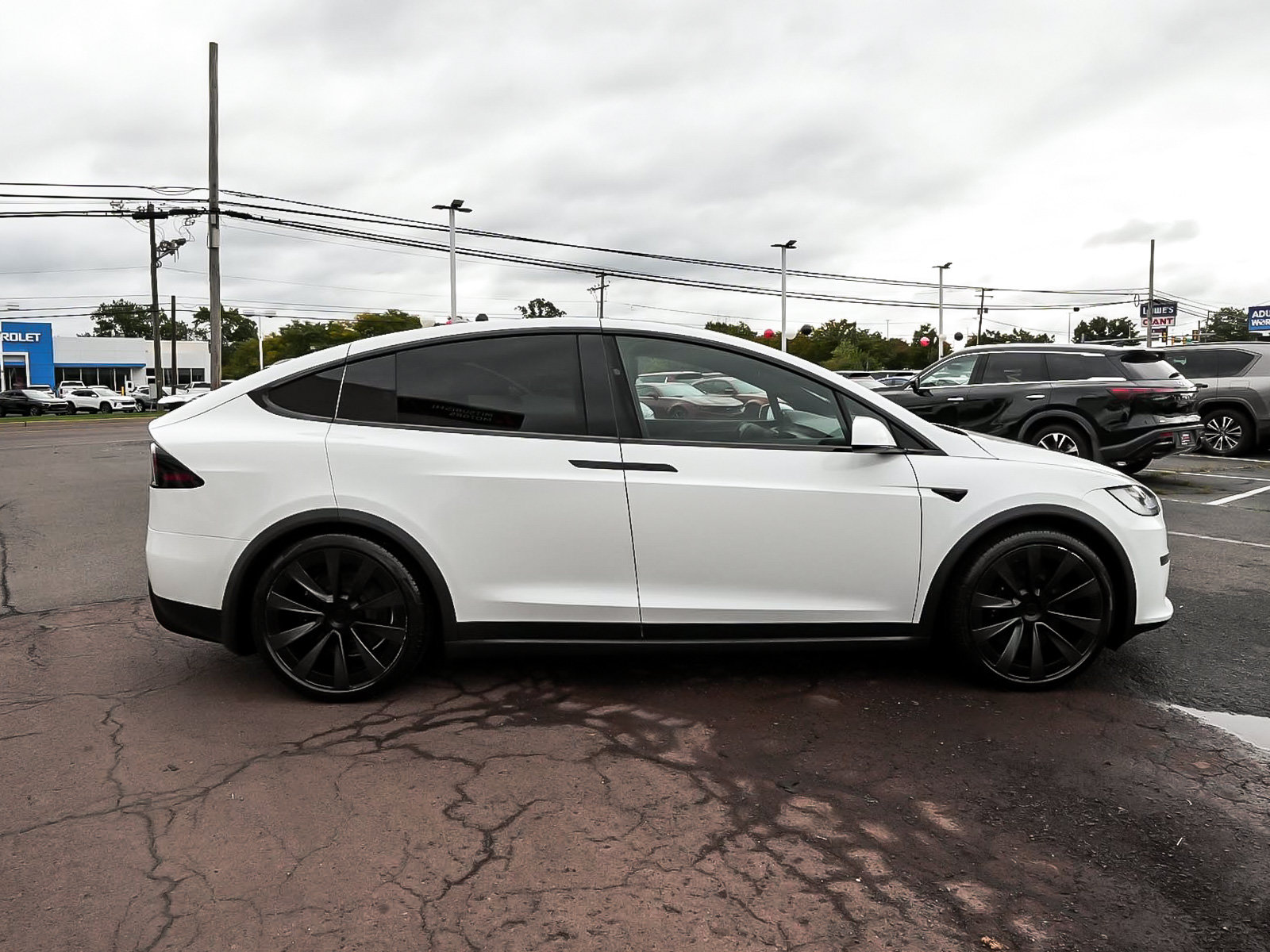 Used 2023 Tesla Model X AWD/4WD image 10