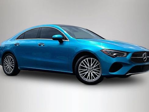 Used 2025 Mercedes-Benz CLA 250 image 1