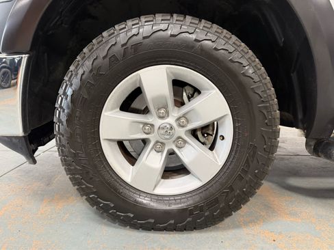 Used 2018 RAM 1500 Tradesman w/ Popular Equipment Group AWD/4WD image 8
