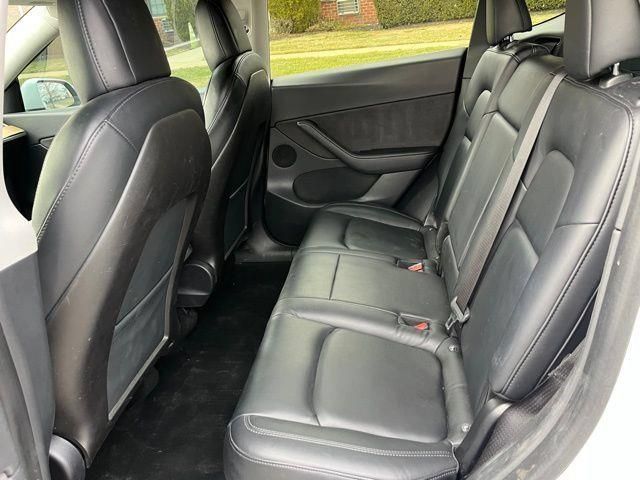 Used 2020 Tesla Model Y Long Range AWD/4WD image 19