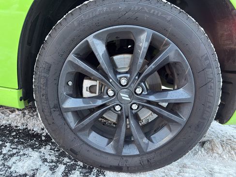 Used 2023 Dodge Charger SXT w/ Blacktop Package image 10