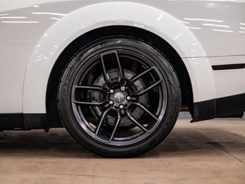 Used 2019 Dodge Challenger SRT Hellcat Redeye image 26