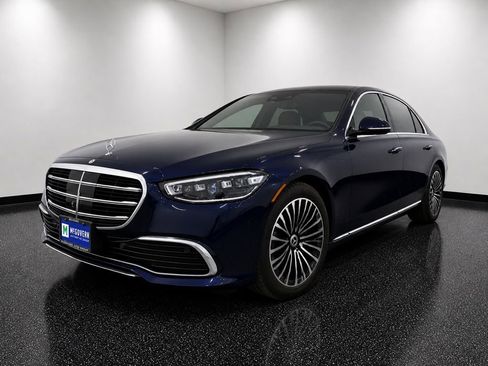 Used 2022 Mercedes-Benz S 500 4MATIC image 1