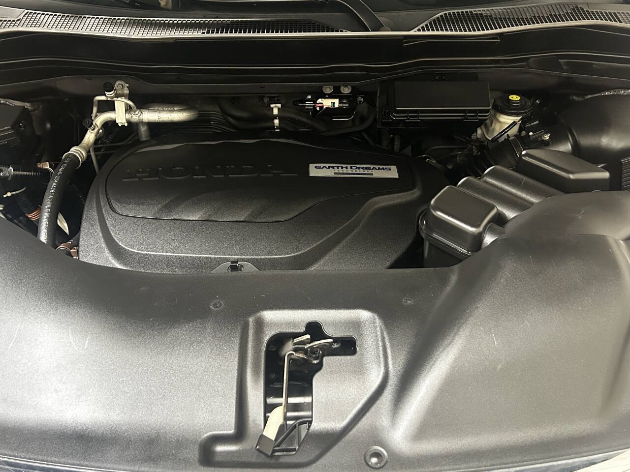 Used 2016 Honda Pilot EX image 12