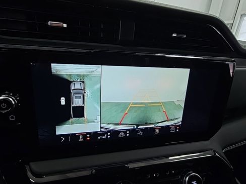 Used 2024 GMC Sierra 1500 AT4X image 18