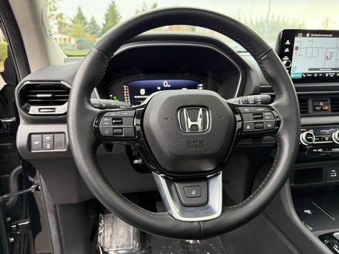 Used 2024 Honda Pilot Elite image 10