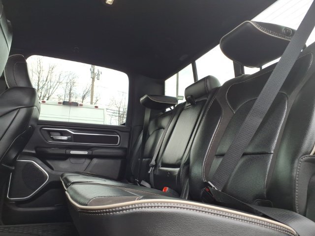 Used 2023 RAM 1500 Laramie AWD/4WD image 15
