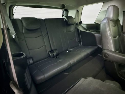 Used 2019 Cadillac Escalade Premium Luxury image 30