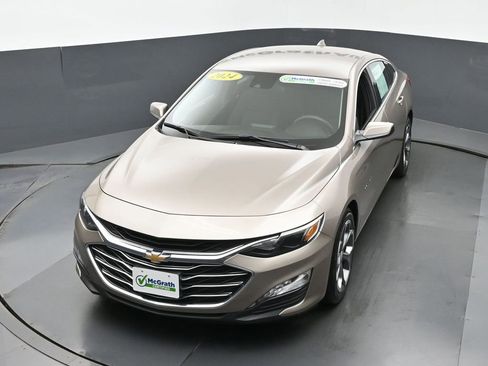Used 2024 Chevrolet Malibu LT image 20