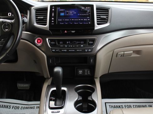 Used 2018 Honda Pilot EX-L image 22