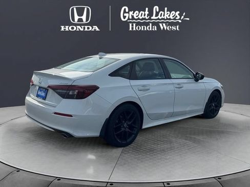 Used 2025 Honda Civic Sport image 5