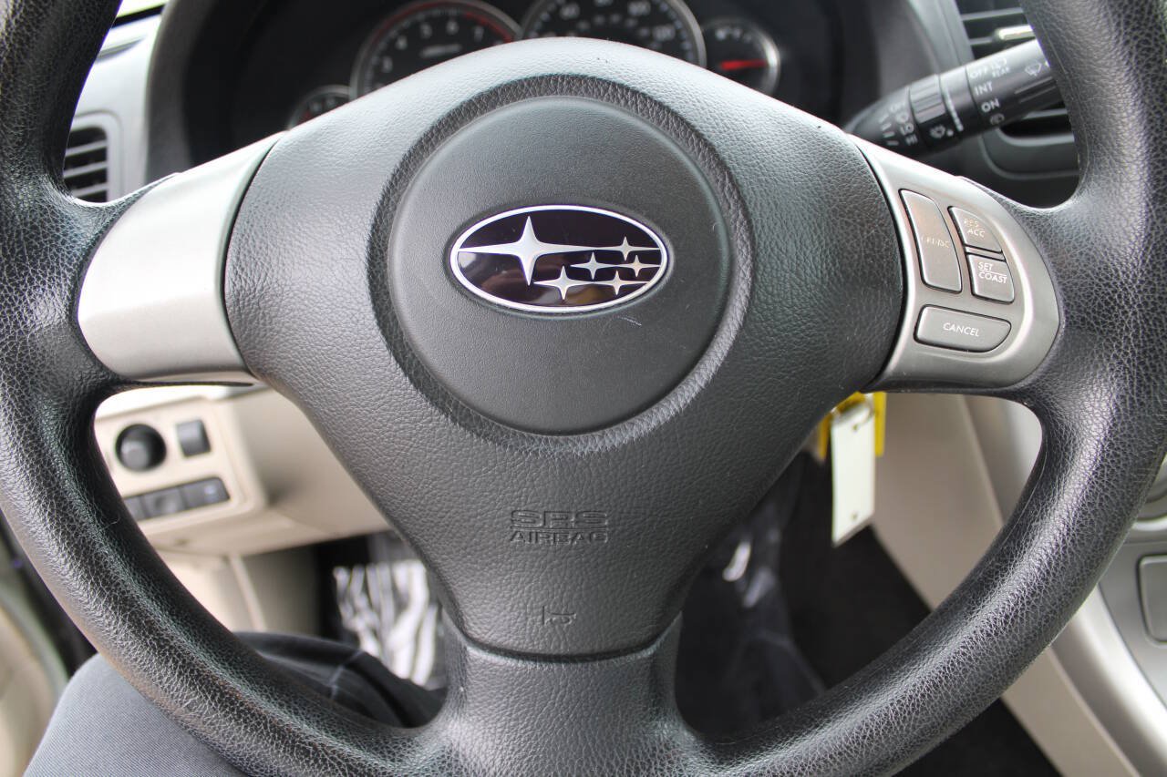 Used 2009 Subaru Outback 2.5i Special Edition AWD/4WD image 14