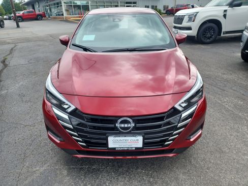 New 2025 Nissan Versa SV w/ Trunk Package image 3