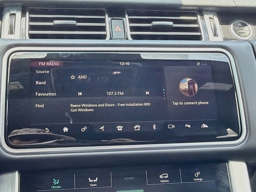 Used 2020 Land Rover Range Rover HSE AWD/4WD image 31