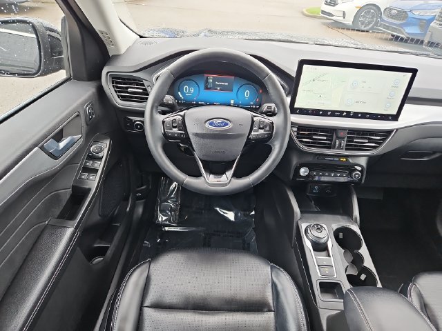 Certified 2023 Ford Escape Platinum AWD/4WD image 12