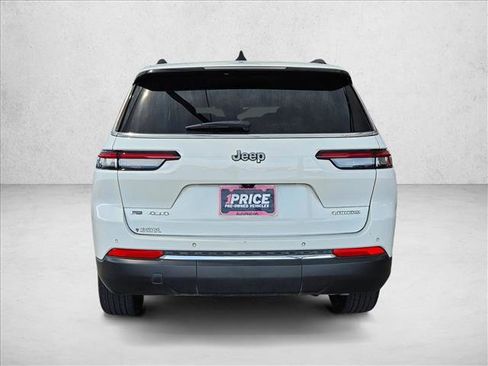 Used 2022 Jeep Grand Cherokee L Laredo w/ Luxury Tech Group I AWD/4WD image 6