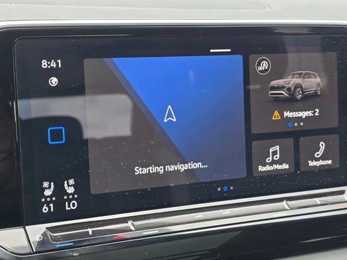 Used 2025 Volkswagen Atlas Peak Edition SE AWD/4WD image 67