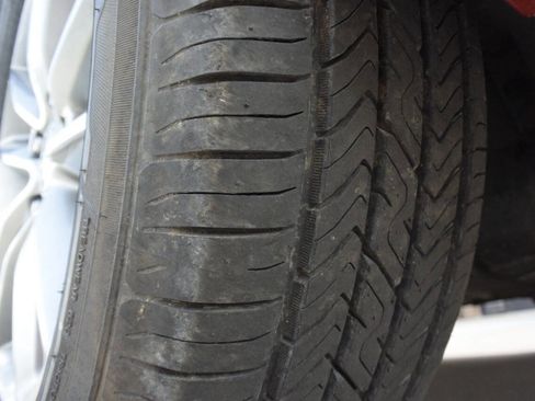 Used 2015 Dodge Grand Caravan SXT image 73