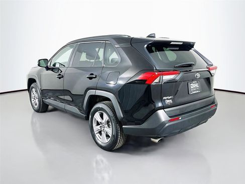 Used 2025 Toyota RAV4 XLE image 10