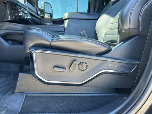 Used 2024 Ford F250 Platinum w/ FX4 Off-Road Package image 48
