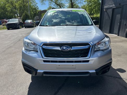 Used 2017 Subaru Forester 2.5i w/ Alloy Wheel Package AWD/4WD image 8