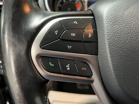 Used 2021 Jeep Cherokee Latitude Plus image 8