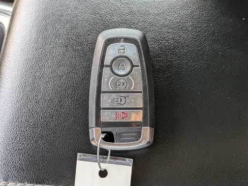 Used 2023 Ford Explorer XLT w/ Equipment Group 202A AWD/4WD image 33