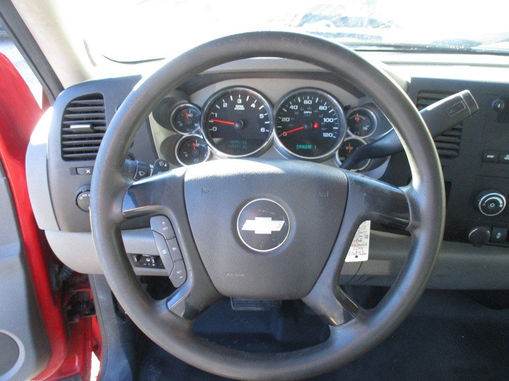 Used 2013 Chevrolet Silverado 3500 W/T RWD image 10