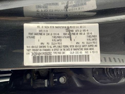 Used 2023 MAZDA MAZDA3 s image 35