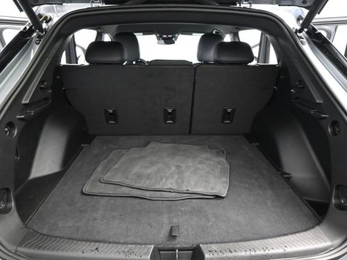 Used 2025 Chevrolet Equinox EV LT w/ Convenience Package image 38